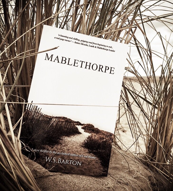 MablethorpeBook's tweet image. #Thriller book - Set on the coast in the UK, on Halloween night,1983. Halloween book offer rudlinghouse.com/coal-house-mab… #2for£10 #spookyread