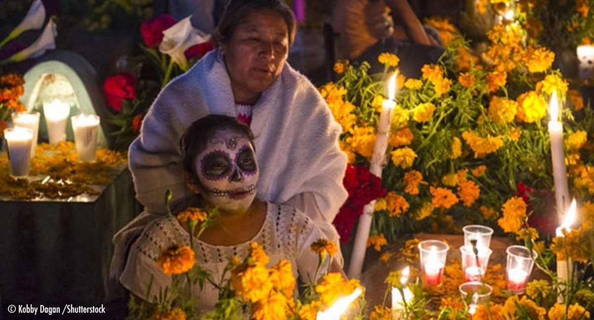 UNESCO_es's tweet photo. El #DíaDeMuertos💀 celebra el retorno a la tierra de los familiares y seres queridos fallecidos https://t.co/M7YW04XCMP #ElViajeContinúa https://t.co/Z6TeKKlP28