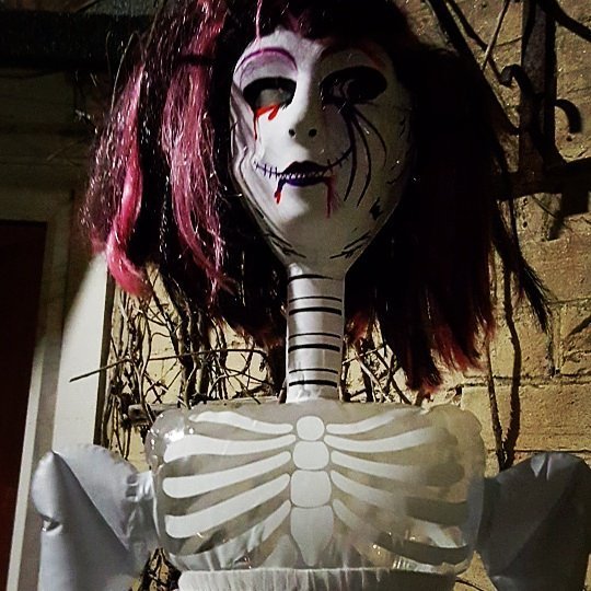 mutantmilecomic's tweet photo. Happy Halloween https://t.co/EJ5WpVNshY https://t.co/SdJFQoVkGI