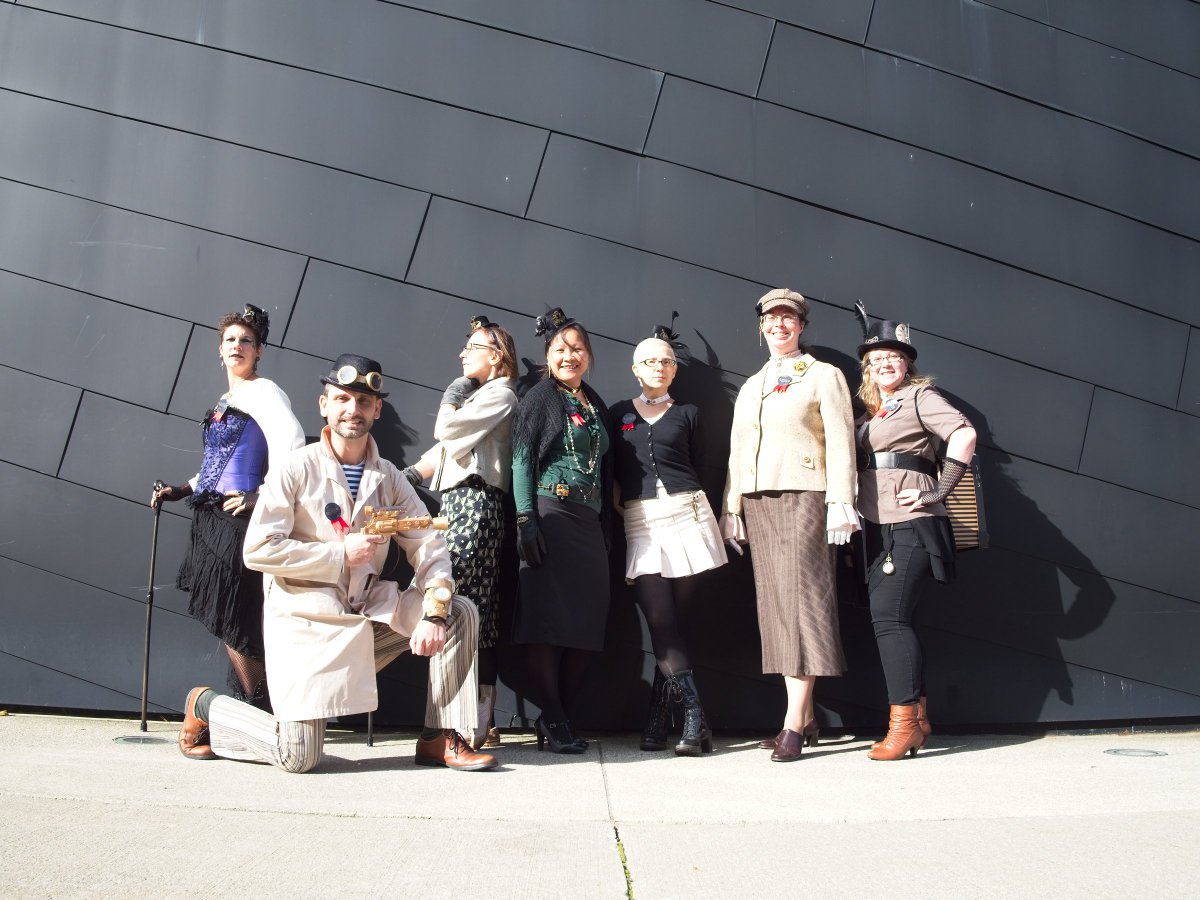UTMlibrary's tweet photo. Here's another pic to get you in the #Halloween spirit! Check out these #UTM library folk in steampunk costumes! https://t.co/MaHD9oJtKx