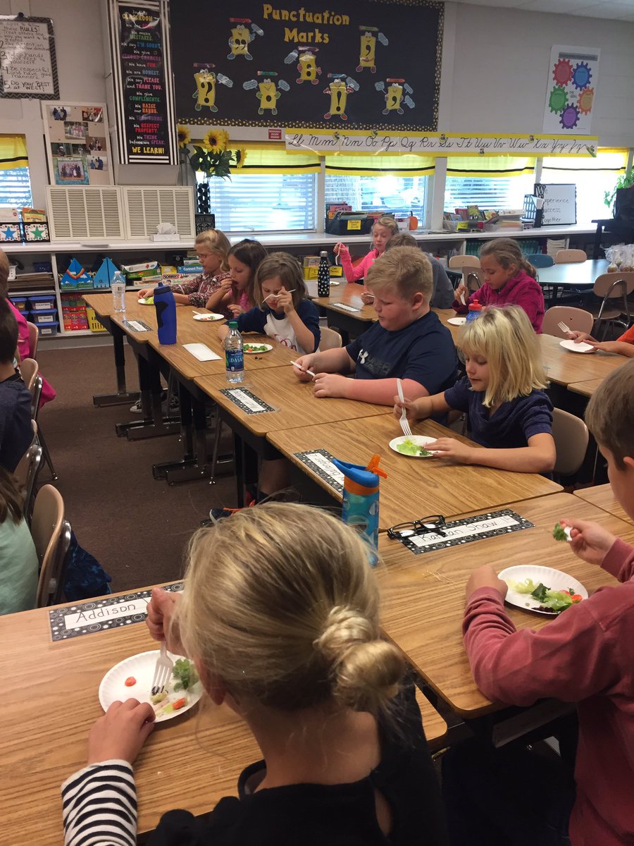 Learning to eat healthy on Halloween! Thanks Outdoor Classroom Volunteers! #weststory