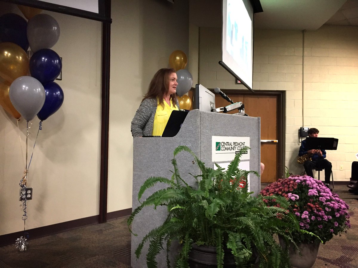 CharMeckSchools's tweet photo. Watch the ribbon-cutting and dedication ceremony of @CMS_Merancas, our newest @cmsMECHS in partnership with @CPCC! 🎓
https://t.co/SnC4ztvPB9 https://t.co/DykorQRDQk