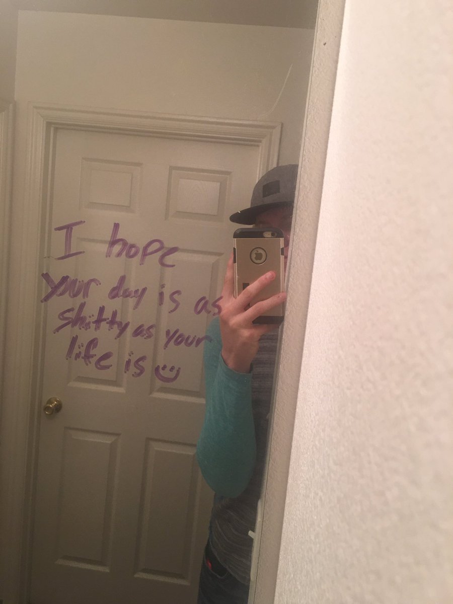 masonmangelson's tweet photo. It's the little things, like the notes Jakota leaves me every morning that make life worth living☺️ https://t.co/sBK3SJh7d9