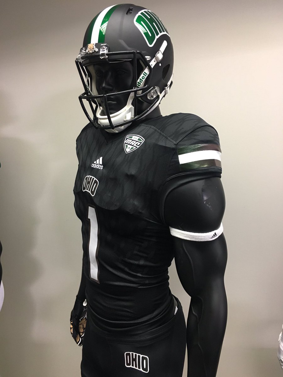 RussEisenstein's tweet photo. What @OhioFootball will be wearing tonight. https://t.co/90ghqJ6n11