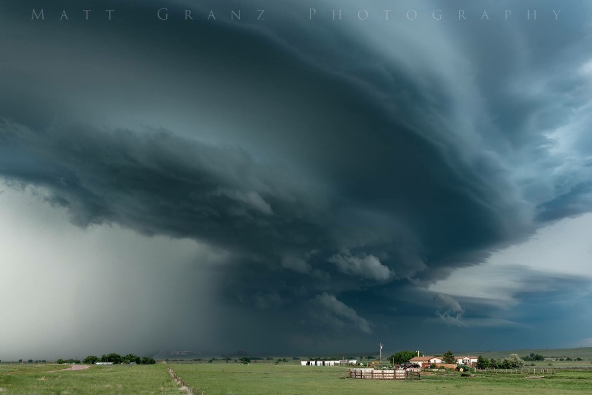 Arab_Storms's tweet photo. صورة رائعة 🤙
Over the Homestead
Photo : Matt Granz
#Severe_Storms https://t.co/MUjdk25X9y