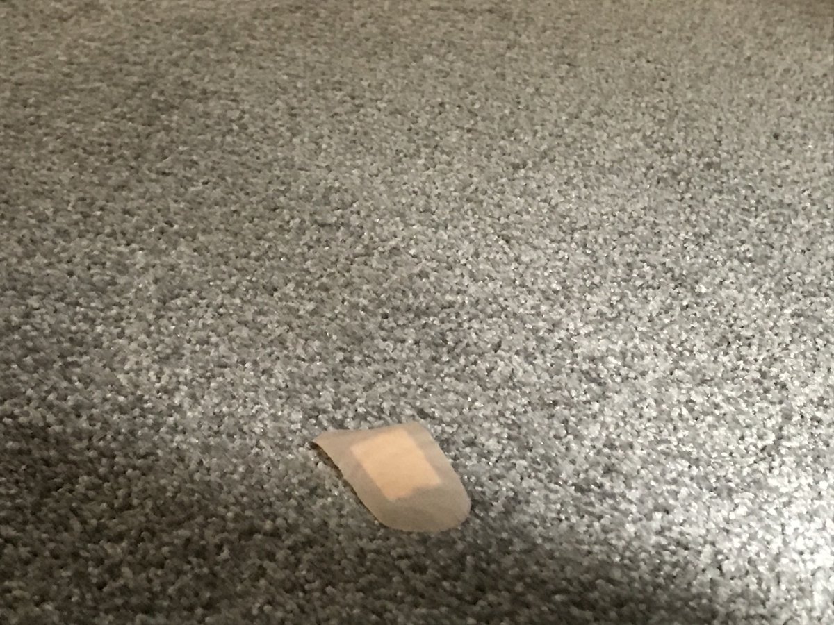 lizziedunn28's tweet photo. @Pontins  booked into sand bay last week. Two chalets offered but both filthy. How can this happen? Holiday spoilt. https://t.co/nDMUpocsn9