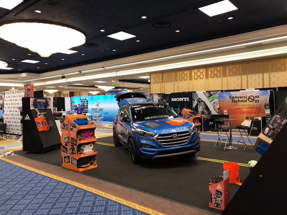 VelcroBrand's tweet photo. New products, fun displays + our pals, @stayhold_global! Come stop by Booth #15411 at the @SEMASHOW. 🚗 #SEMA2017 https://t.co/PldmBgBpDR