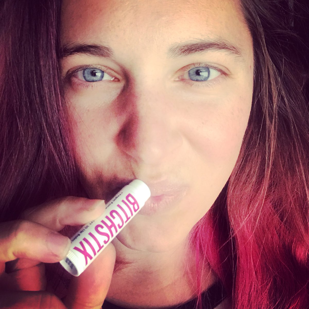 daniellewnolan's tweet photo. 1. Apply to lips generously 2. Be Courageous. #SpeakUp. 💋 
@shopbitchstix #bitchstix #domesticviolence #sexualassault #becourageous https://t.co/ZB7bLtgLCu