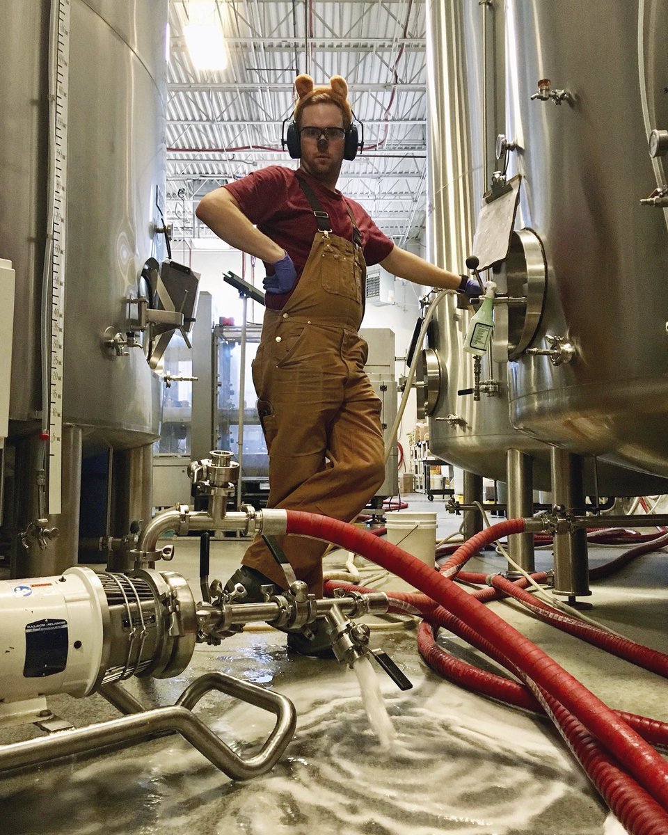 UintaBrewing's tweet photo. Someone heard there was honey in one of these tanks. π― #happyhalloween #pooh #insideuinta https://t.co/6f9RYx3P24