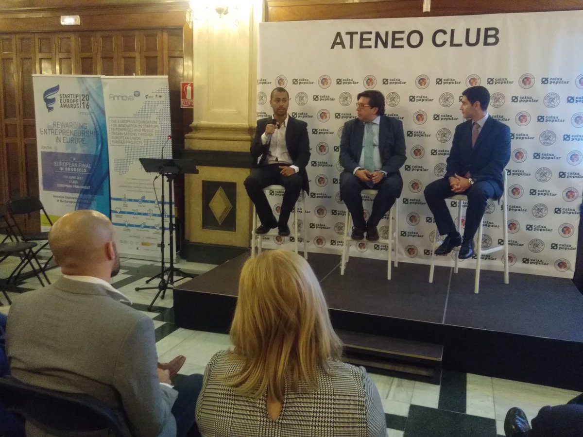 FinnovaEU's tweet photo. Juan Besari de @AstronicalSpace cuenta el desarrollo de su proyecto desde que recibió el premio #AteneoStartUpEuropeAccelerator en 2016 https://t.co/xwqRQLBC4p