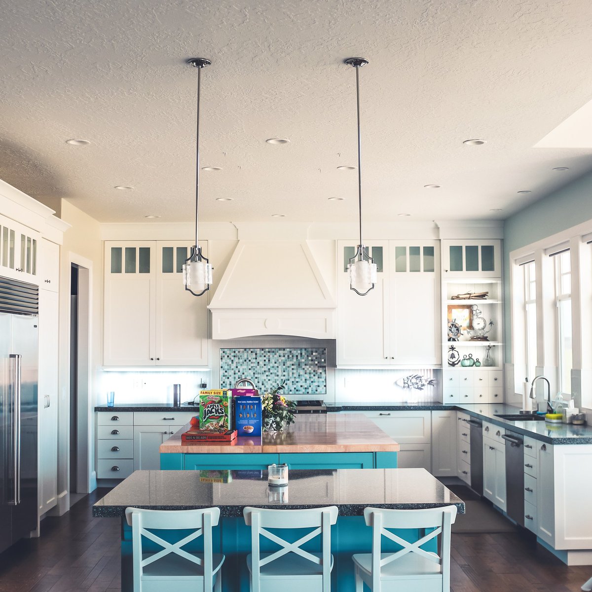 asterisk_lights's tweet photo. Just #perfect with #LiteShelfInset. #kitchen completed by #LiteShelf. #kbis2018 booth #S5859 #love the #look #perfect #combination #1 lights https://t.co/6oaWYR2q0x