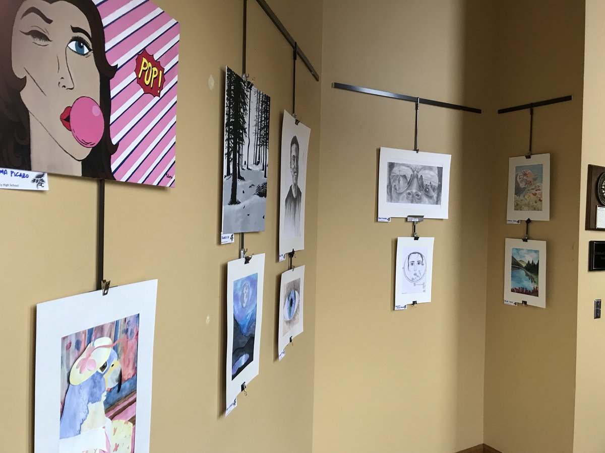 CoachGoheen's tweet photo. Come check out @junctioncityhs art work at the @CLHooverOH in downtown Junction City! https://t.co/R6GbqcQWMC