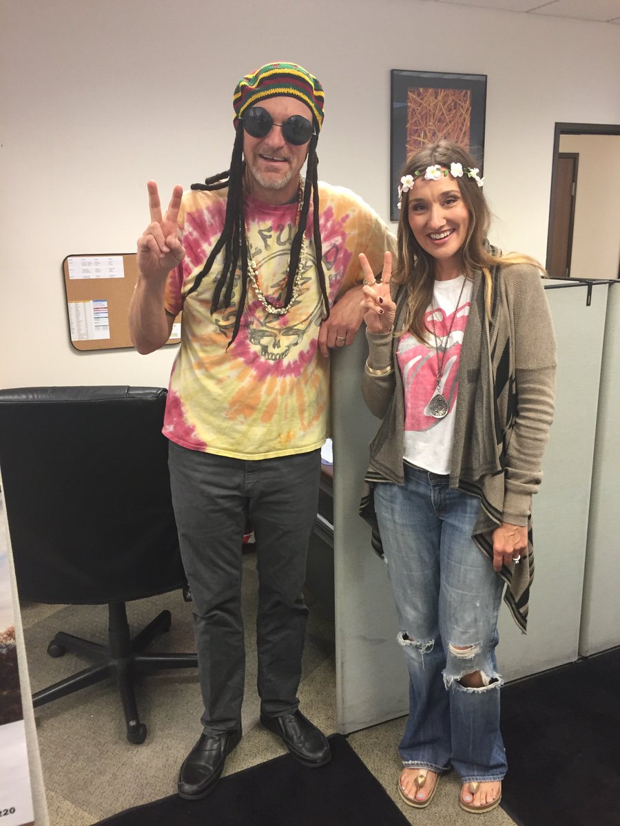 TottenTubes tweet media