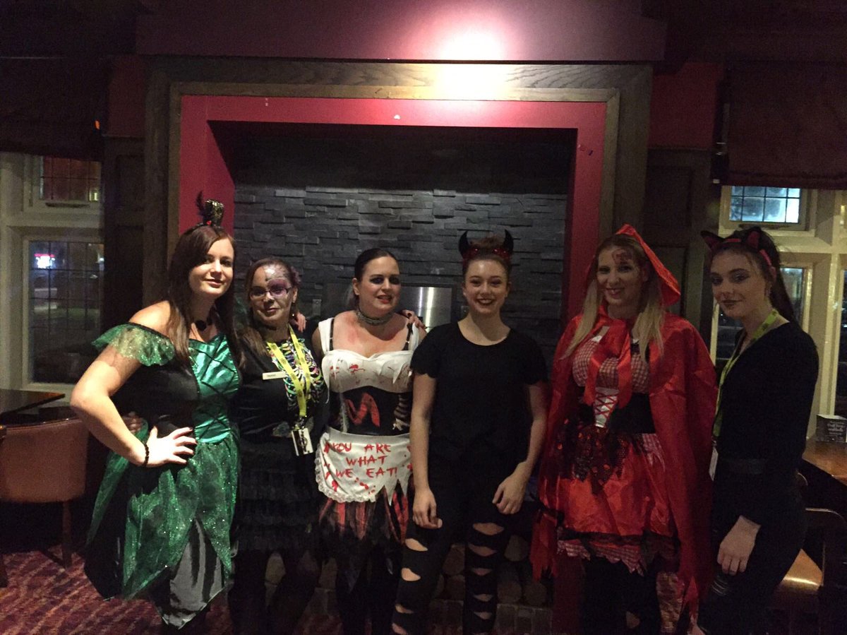 All ready for a spooktacular night <a href="/mattavery1968/">Matt Avery</a>