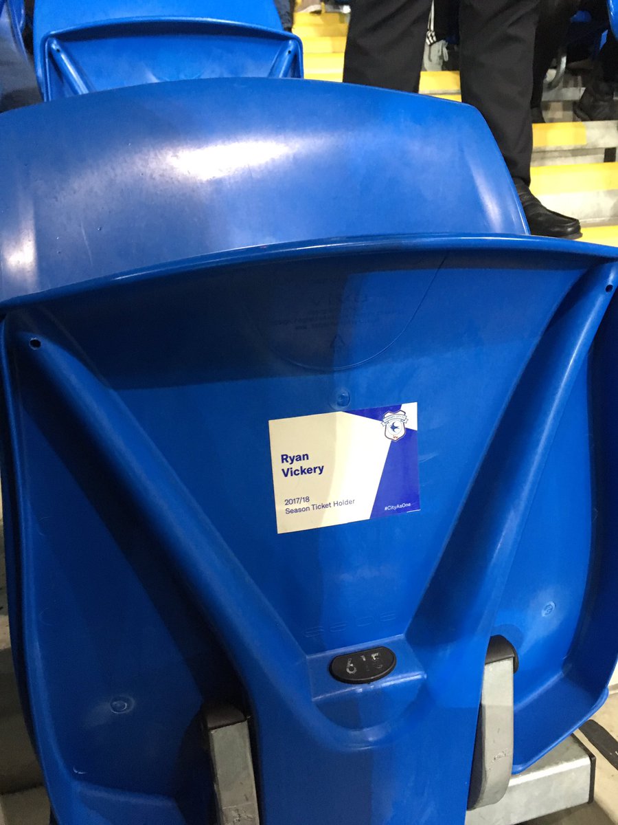 budgie1927's tweet photo. Got to feel sorry for this seat being left unoccupied so often @rvick78 #PartTimeSupporters https://t.co/8b4wjughfa