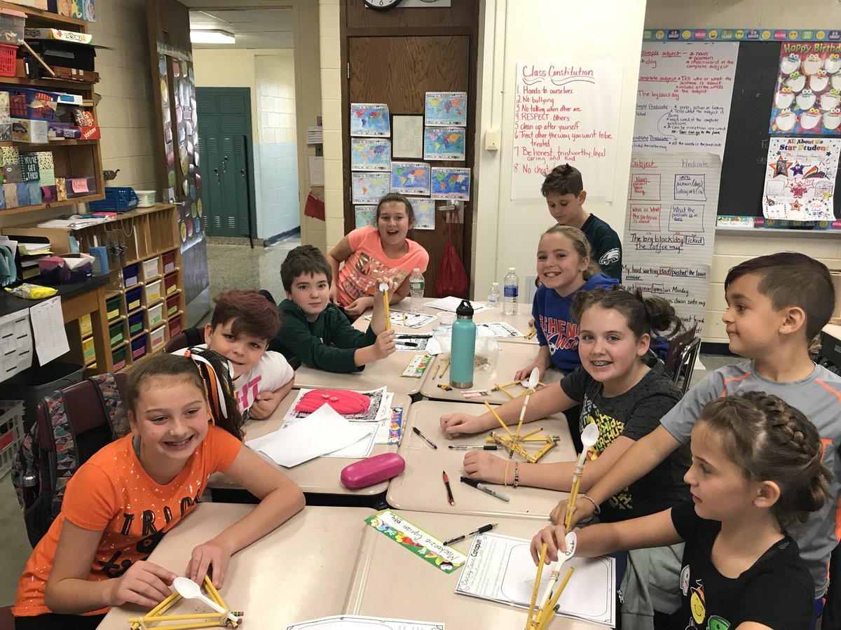 henryfreedman's tweet photo. Halloween STEAM projects in Mrs. Kropp’s room.   Candy corn catapults and towers. https://t.co/0n3DilCoZe