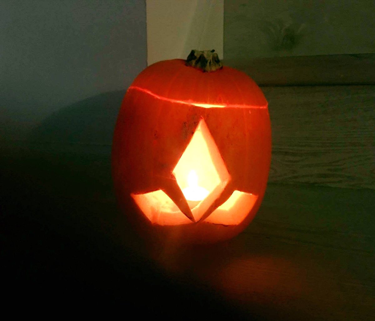 Trick or treat? Happy Halloween everyone! 🎃