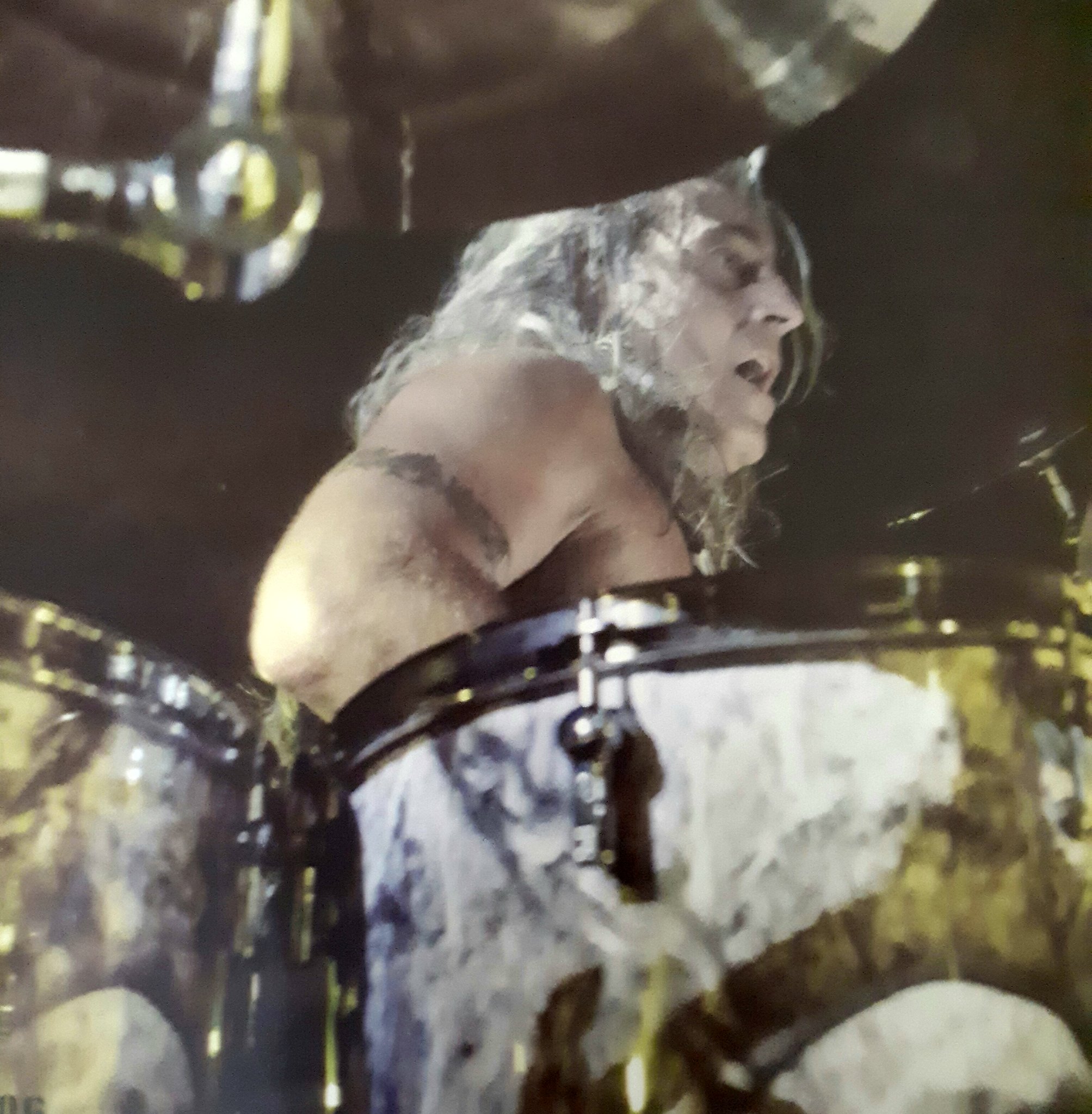 HAPPY BIRTHDAY MIKKEY DEE  