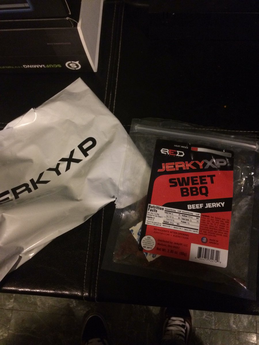 Sleepwithchris6's tweet photo. @RedKiwiz  so fucking good https://t.co/14jVoYoCiS