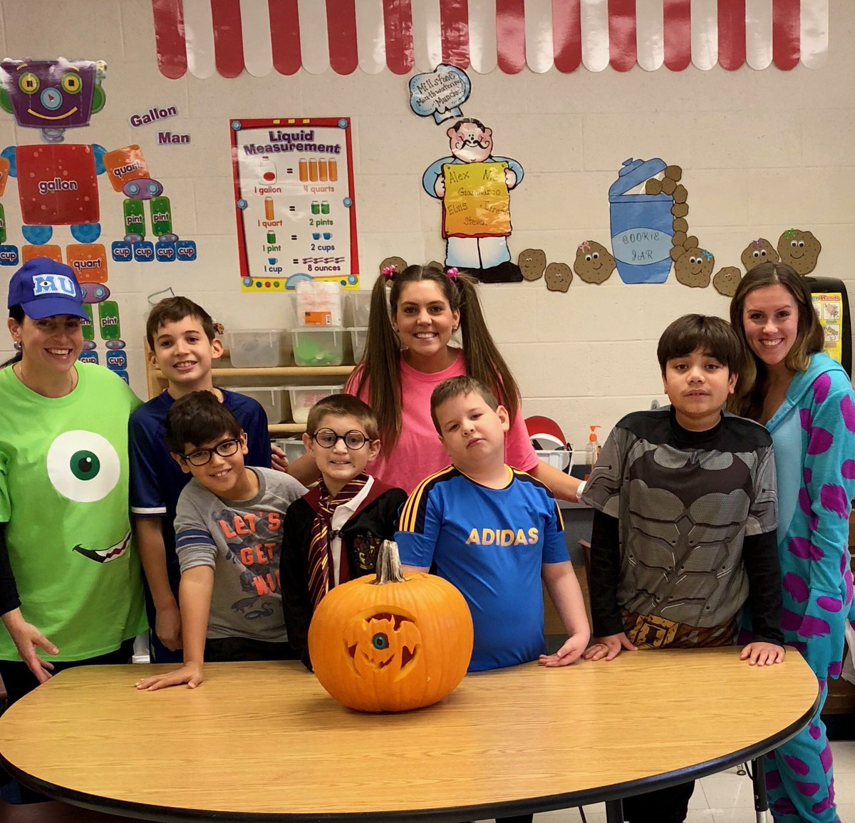 Mrs_Fluta's tweet photo. Halloween fun &amp; Pumpkin investigation. #MonstersInc https://t.co/AJ1J6RPzUD