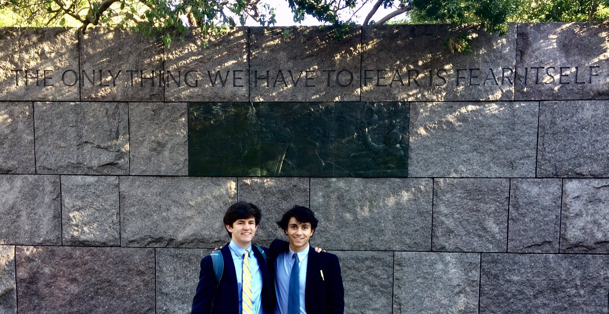 VACShaliach's tweet image. והעקר לא לפחד כלל

"The only thing we have to fear is fear itself." --Franklin Delano Roosevelt