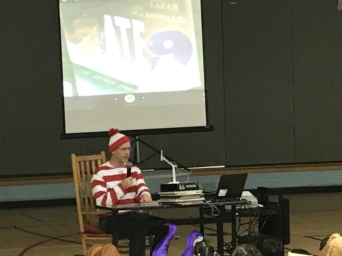 PattiSmoyer's tweet photo. Cameron Character Parade #ourcameron #whereswaldo https://t.co/uGsoNoRdxS