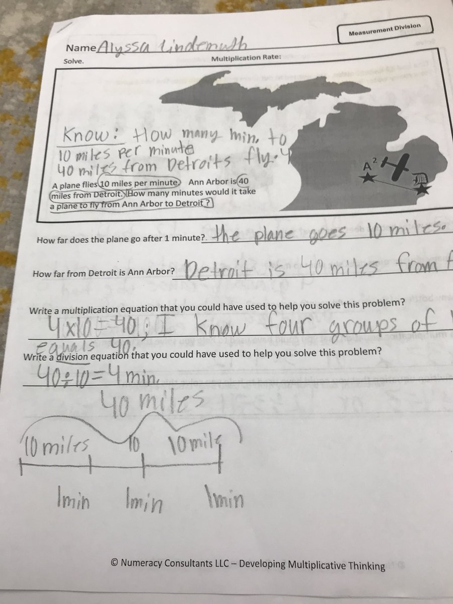 ClinkscaleMath's tweet photo. Working on our writing, multiplicative numeracy, and math strategies! #fourthgraderockstars #Clinkscale #TwitterTuesday https://t.co/dAktFwn0au