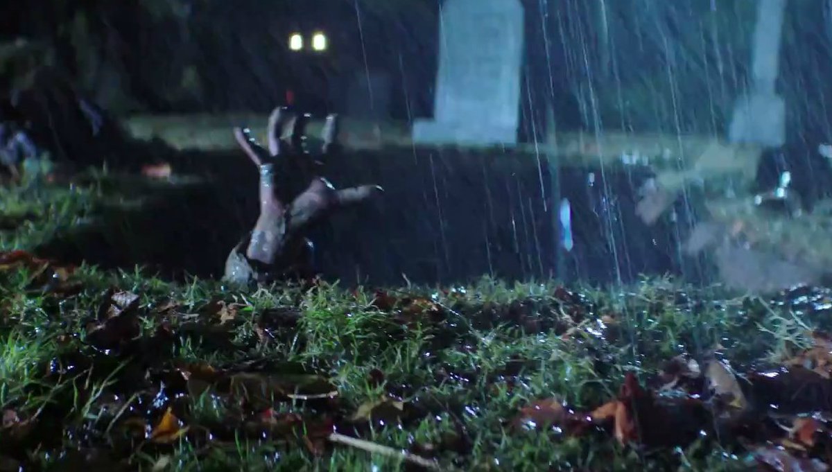 We kinda dig the new work for SyFy down south. ow.ly/BoCN30ggaMT