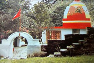 DivineSociety's tweet photo. Kakrighat Temple
#LoveServeFeed
#BabaNeemKaroriDivineSociety https://t.co/fq7fts1WGd