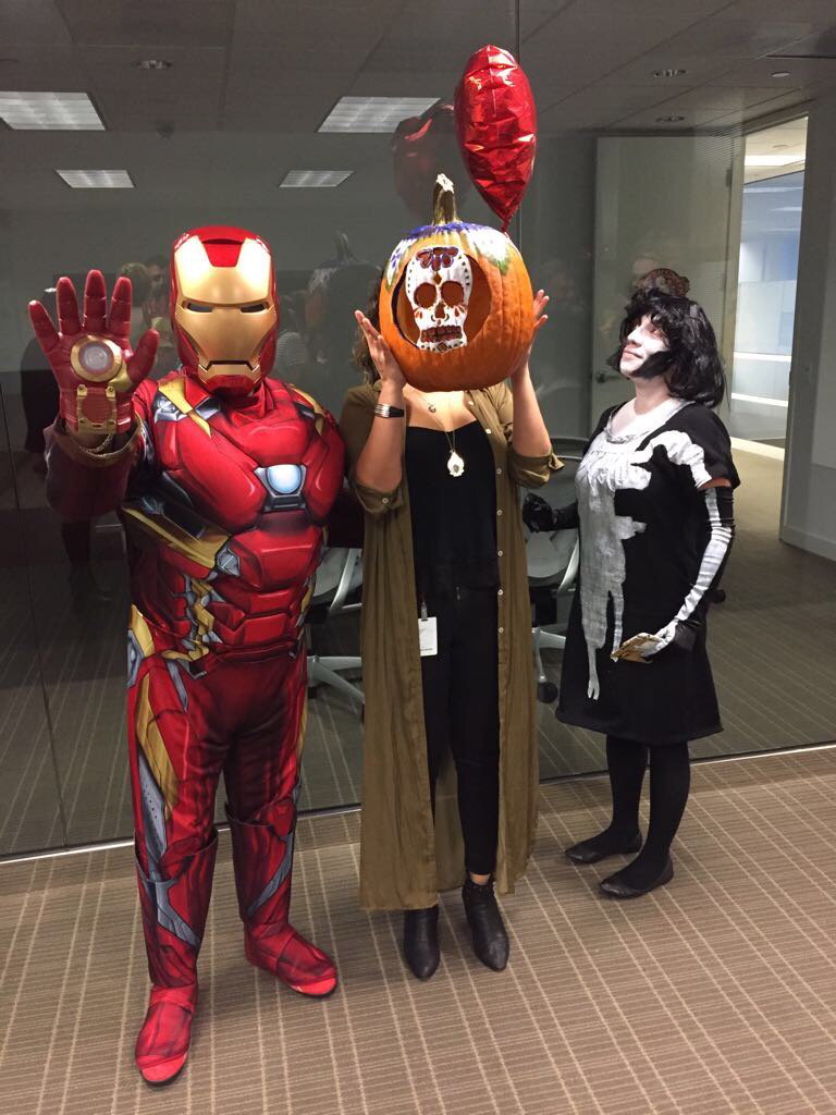 ibonneka's tweet photo. We are championsssss of spookyness!Halloween office Celebrations! #MeliaMonsters2017 #MeliaHotelsInternational #Halloween2017 #MeliaAmericas https://t.co/TFeYPyiRMR