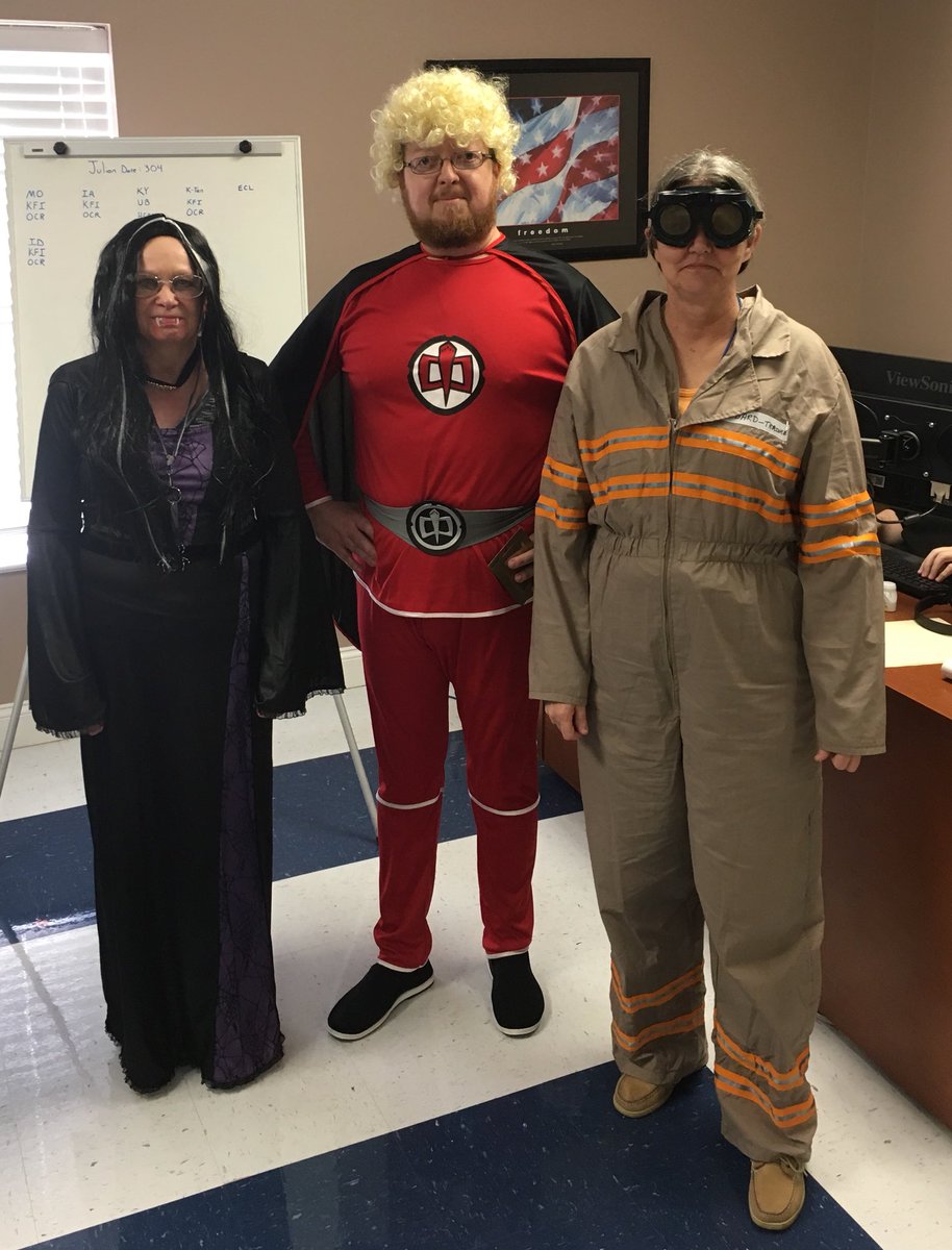 InfoCapSol's tweet photo. Happy Halloween from the ICS gang!! Not only can Tim capture data, Wolfs are in his wheelhouse as well! Everyone have a safe holiday! https://t.co/Eh7qXBTxw7