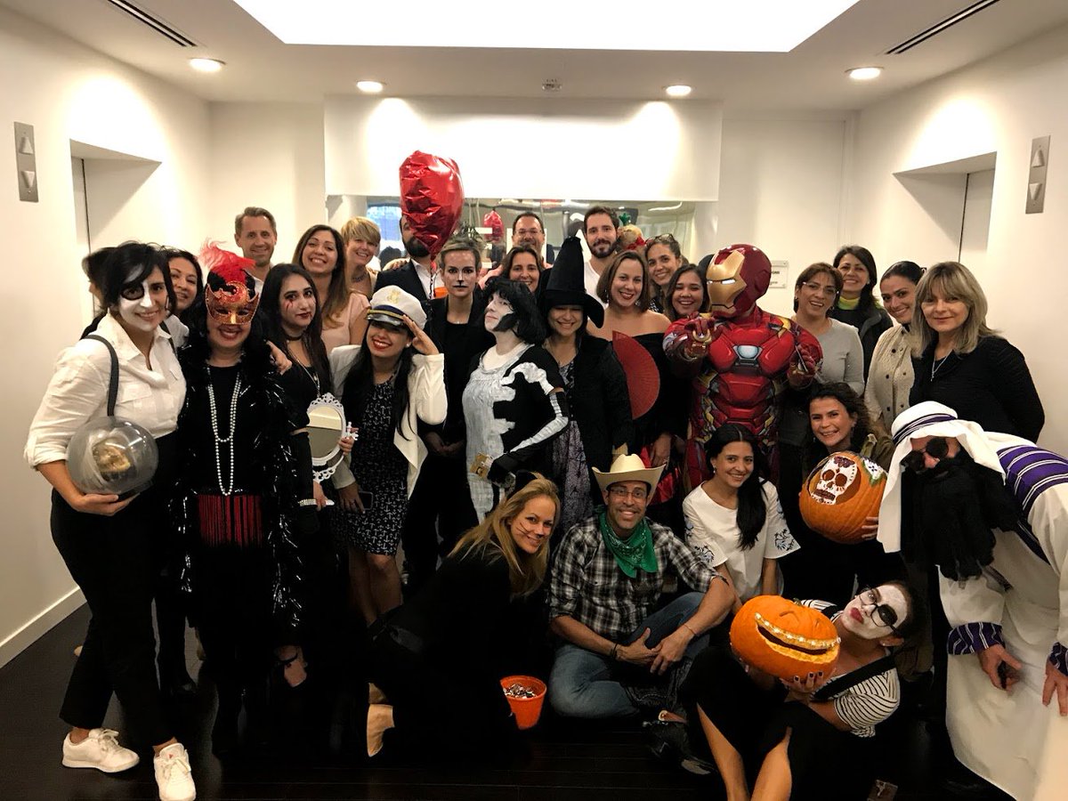 RosaliaLegisima's tweet photo. Super #Halloween party at the office!! #meliamonsters2017 #Meliaamericas https://t.co/cBbUS5KdIY