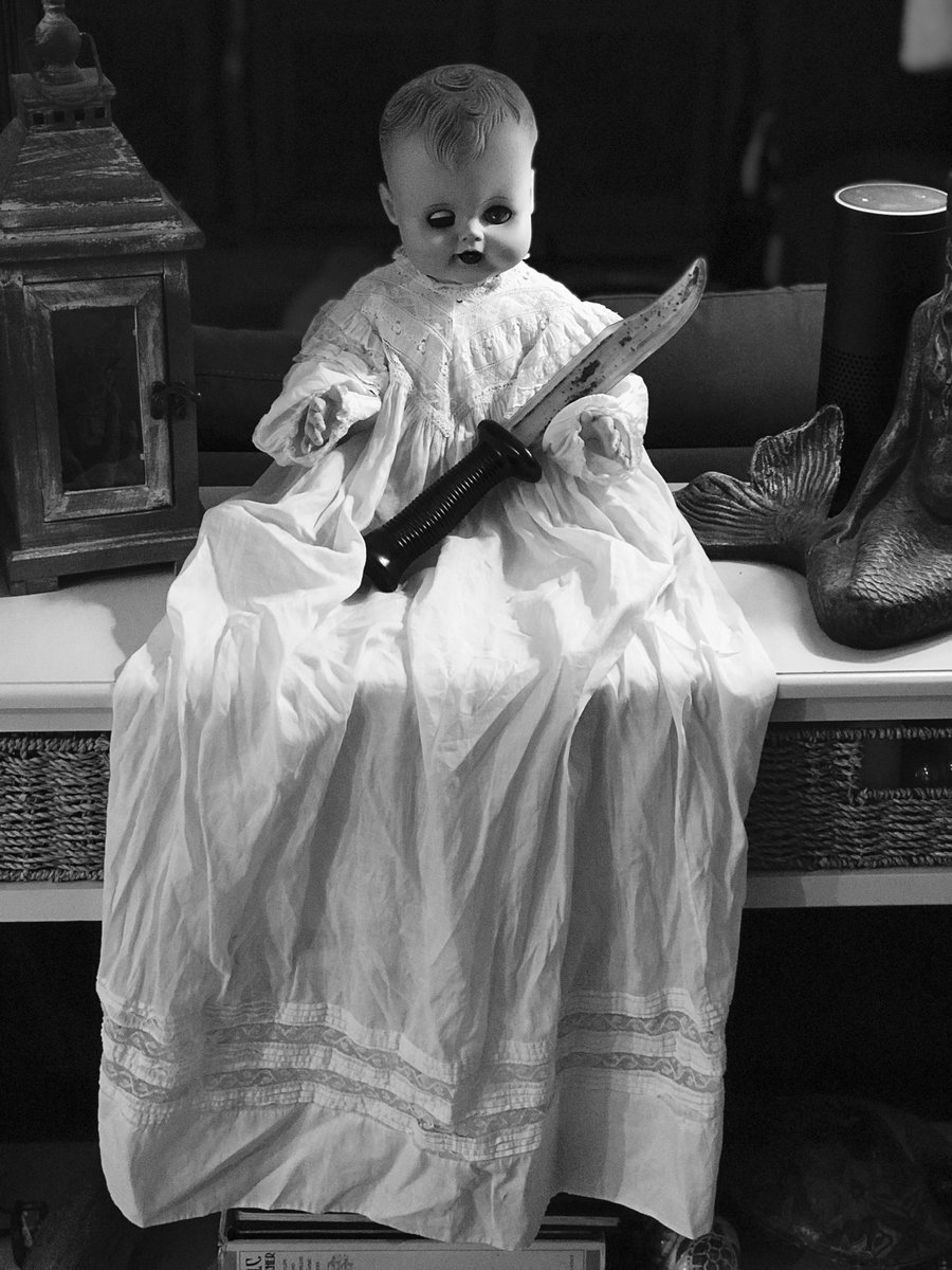 jenkinshire's tweet photo. Happy Halloween y’all! 🔪#Jenkinshire #thisishowwehaunt #halloween #dollsofnightmares https://t.co/fxwxqvhw1h