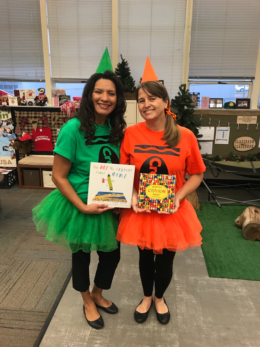 TracyLGrogan's tweet photo. You know you’re extra when your book character day costume covers literature & informational text #RLK1 #RIK1 #jusdshares https://t.co/SChY58wSMZ