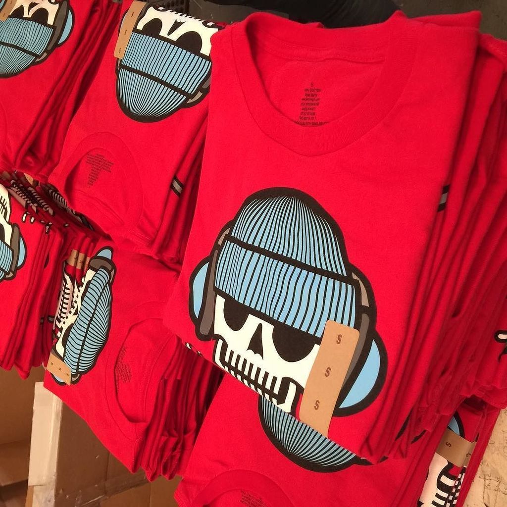 tShirtGuys's tweet photo. @tonyhawk t-shirts! #screenprinting #contractprinting #professionalscreenprinting #tonyhawk #skateboarding #skatel… https://t.co/TAdheGAsHJ https://t.co/brJPJdogUo