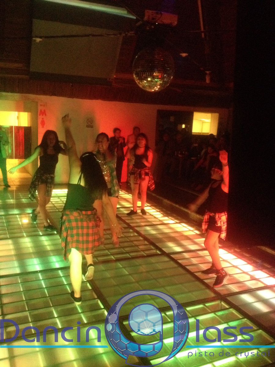 fabian3095's tweet photo. Renta y Venta de pista de cristal iluminada .
Cubrimos todo tipo de eventos sociales. https://t.co/jJtMUm2q8Q
