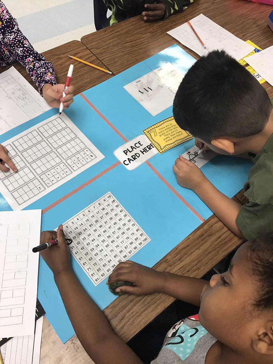 casey_dawson's tweet photo. Math is rocking in second grade at Mitchell! 👌🏻 @bisdambassador @BISD_k5mathlady @Mitchell_BISD #iCoachBISD https://t.co/0z7IwZ8nPe