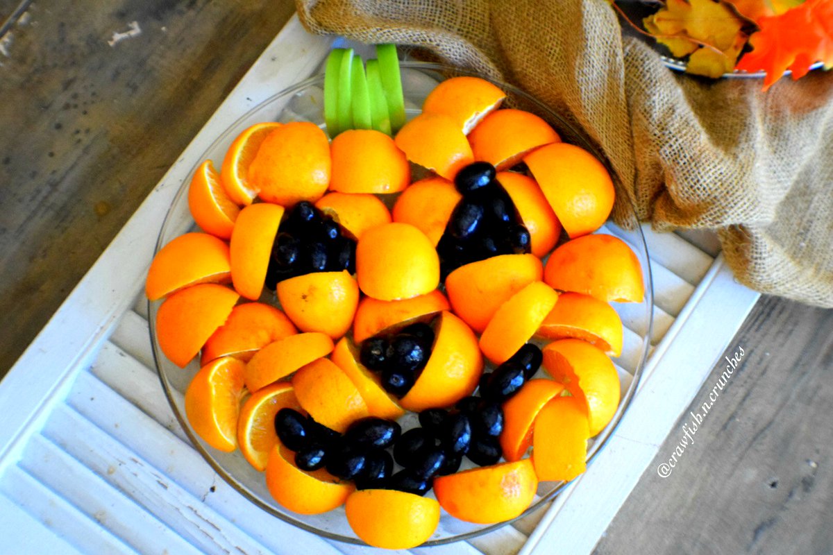 hivibenutrition's tweet photo. From all of us at Rawfully Good Detox we hope you have a fantastic and of course, raw #Halloween!!
#rawfullygood 
https://t.co/H92kIPADd1 https://t.co/baukxiqxZN