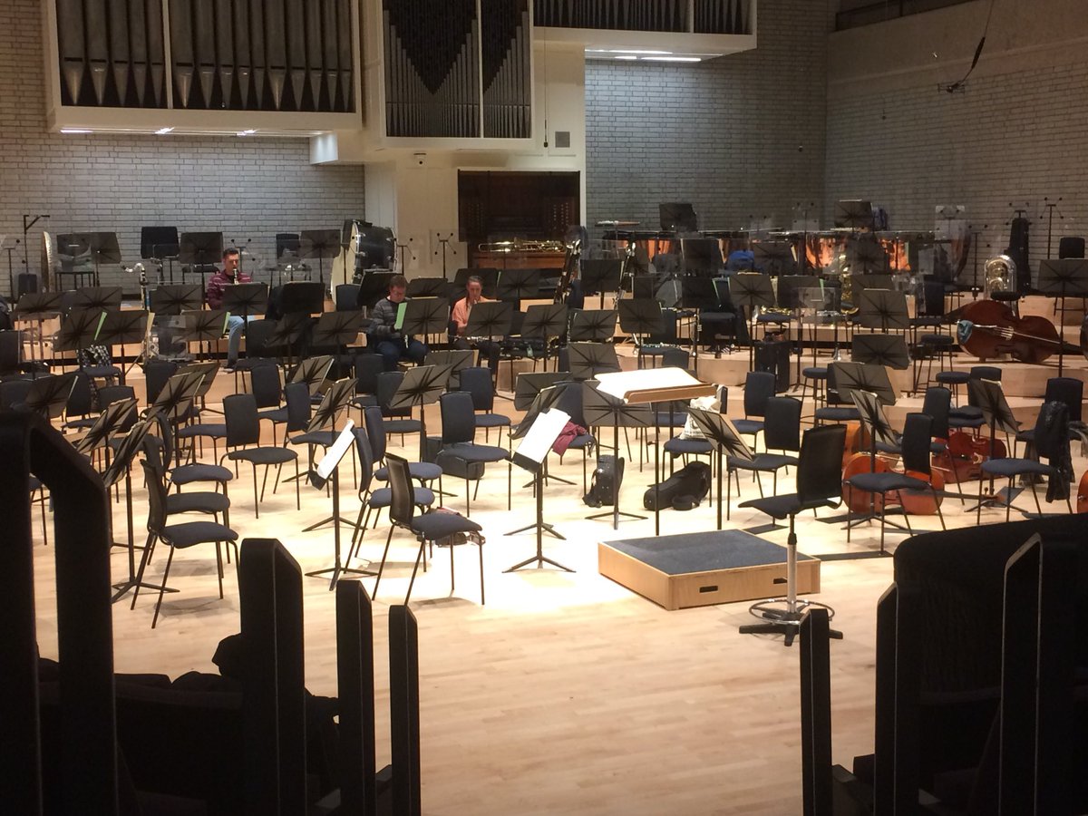 Anthony_Viola98's tweet photo. Full on day tanking out Stravinsky and Messiaen #symphony #rncm https://t.co/v1bQSyyRVi