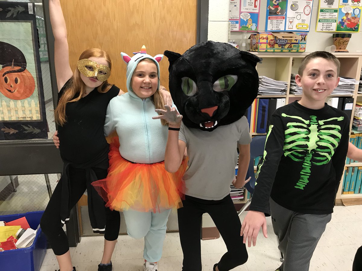TrishTerry_'s tweet photo. Happy Halloween!  #heritagems https://t.co/nMItI66tMH