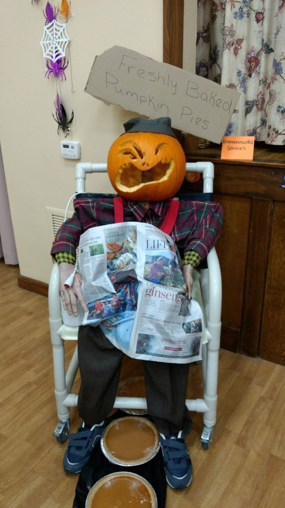GroveParkHome's tweet photo. Pumpkin parade of costumes. Tricks and treats at Grove Park Home. #residentfun https://t.co/hsrxUb25YG