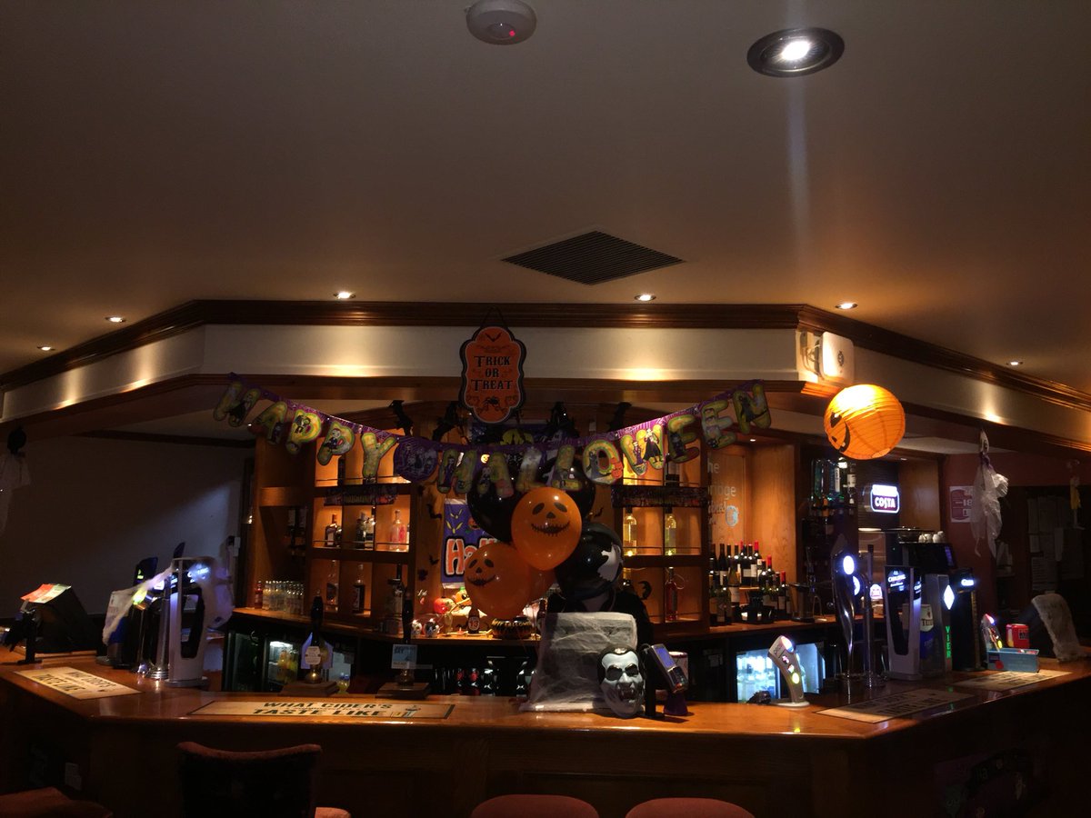 The Ashbridge Inn tweet media