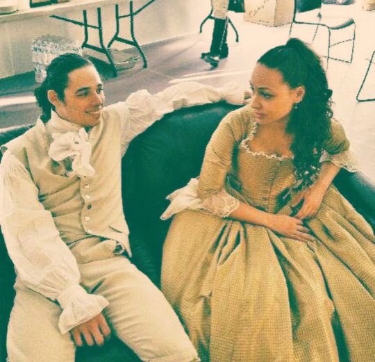 jawnlaurens's tweet photo. Happy Halloween I died in the war but she don’t need no man!! https://t.co/QbKL3fe4ab