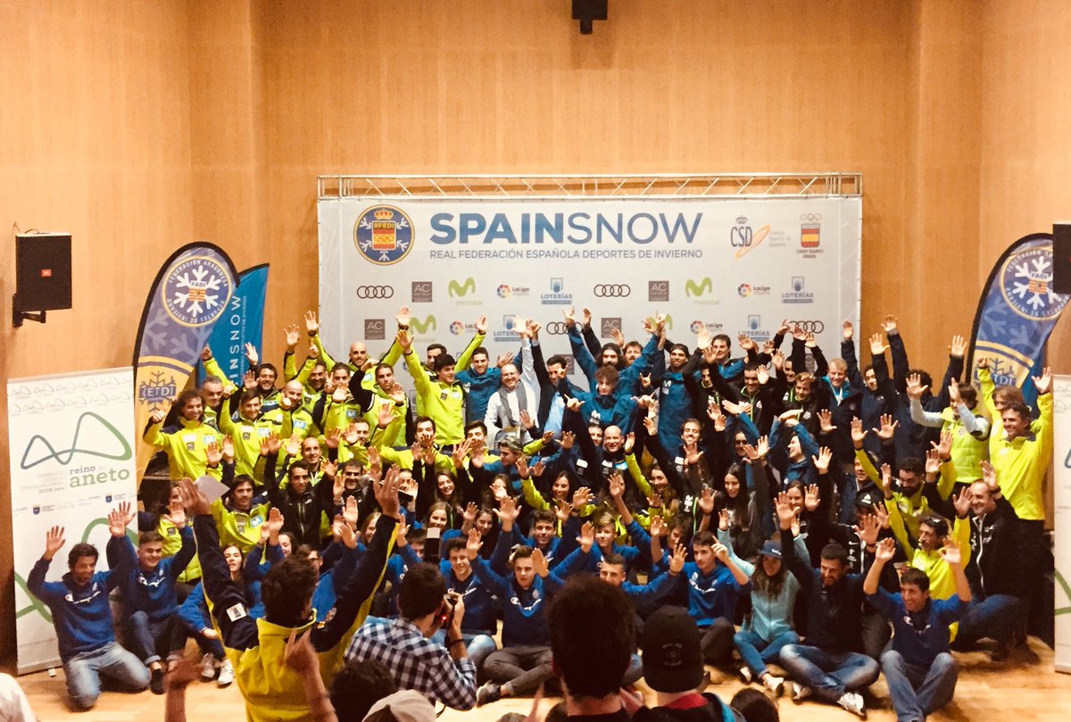 Después de un viaje desde Madrid solo para cubrir la presentación de la @RFEDInv: ¡Un placer ver a tanto futuro campeón junto! #spainsnow