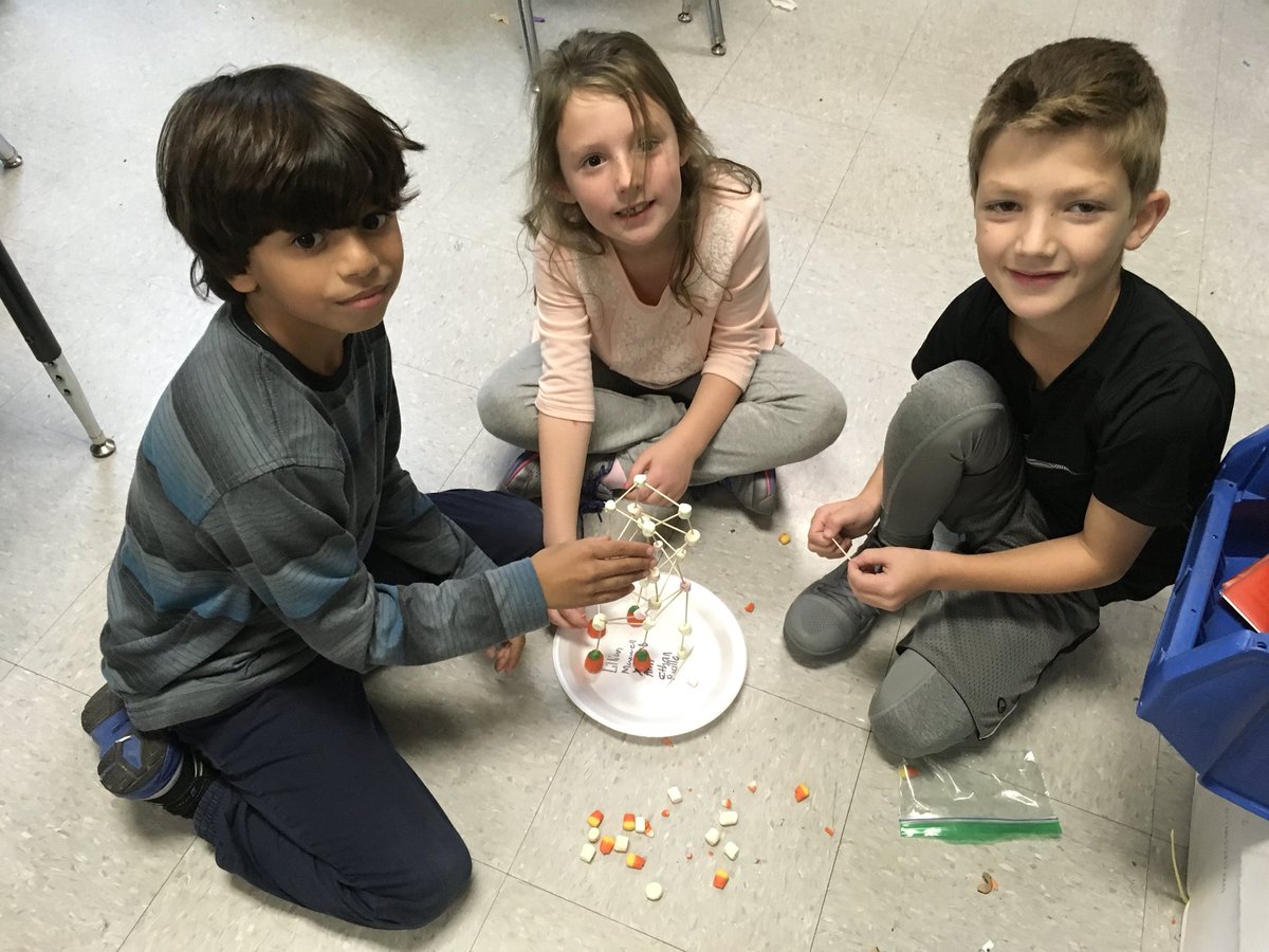 originaleagle93's tweet image. Working together as a team to construct the tallest candy tower.  @originaleagle93 @crosswindeagles #ProblemSolvingFun