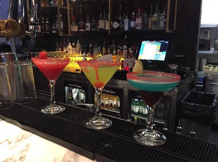 portofinohythe's tweet photo. It's not too late to come down for a Halloween cocktail Portofinians... #AmorePortofino #Halloween #DevilishlyDelicious https://t.co/Rav93KqRUk