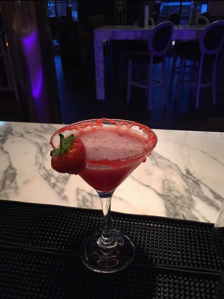 portofinohythe's tweet photo. It's not too late to come down for a Halloween cocktail Portofinians... #AmorePortofino #Halloween #DevilishlyDelicious https://t.co/Rav93KqRUk