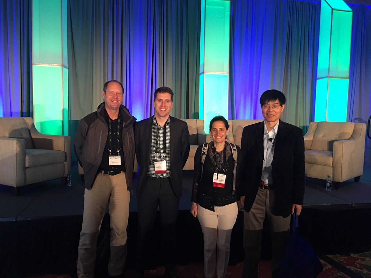 DeborahSills's tweet photo. Meet up with members of the MAGIC consortium in Salt Lake City. #ALGAE2017 #ABO2017 https://t.co/h1Fgd0XZs7