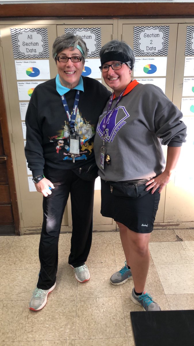 msspaulding41's tweet photo. Today we honored @ajoShores and dressed up as her for her last Halloween as an @AbbottMiddle teacher. #WeLoveYouShores #HappyHallowen https://t.co/HhWn7u9kq5