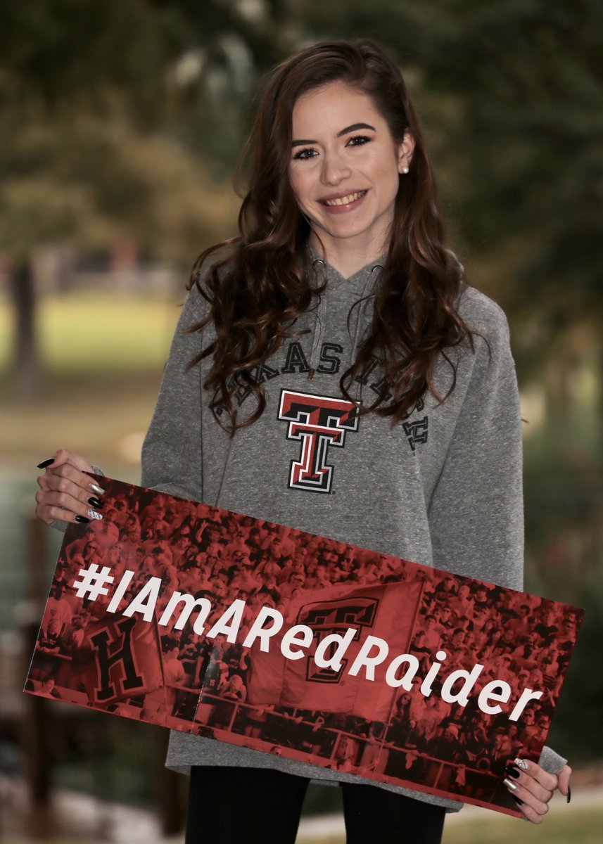 CynthKR's tweet photo. Look what came in the mail! ❤️🖤 #iamaredraider #soontobeanemptynester 😳 https://t.co/h6IdGRwb93